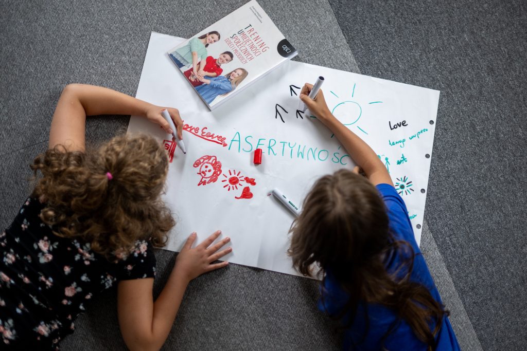 Terapia TUS Gdynia dla dzieci z ADHD i autyzmem – praca nad emocjami w małej grupie