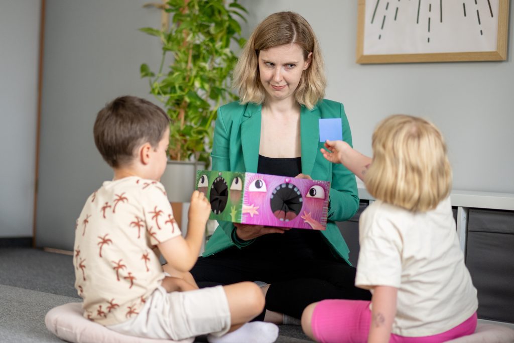 Gry kooperacyjne podczas zajęć TUS w Gdyni – nauka współpracy i komunikacji